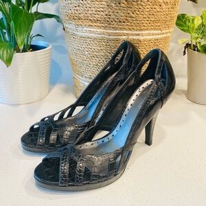 BCBGirls Black Leather Caged Open Top Pump Heels Women’s 9 | 4.5” Heel